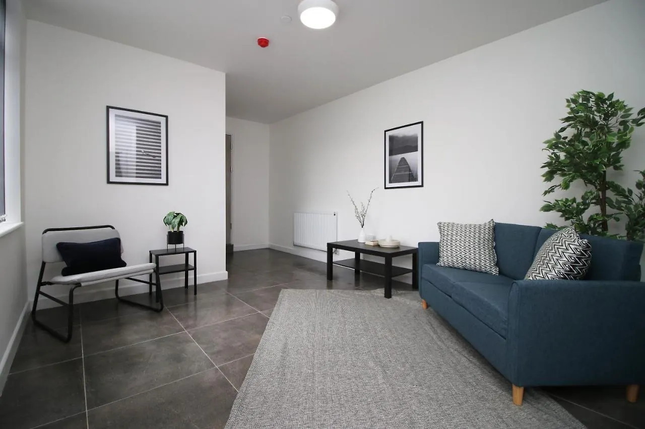 Ty Suites 7 - New Aparthotel In Cardiff